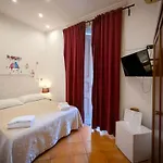 بيت ضيافة Dell'arte 3*