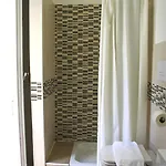 Dell'arte Penzion 3*